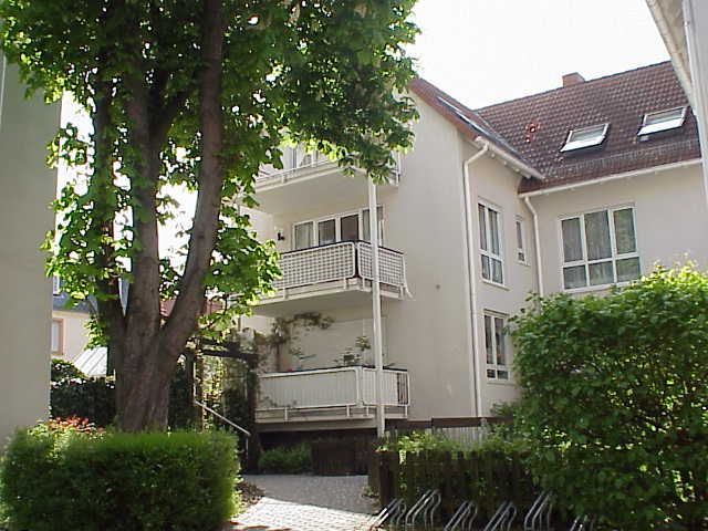 Schöne Dachgeschosswohnung in Eckenheim