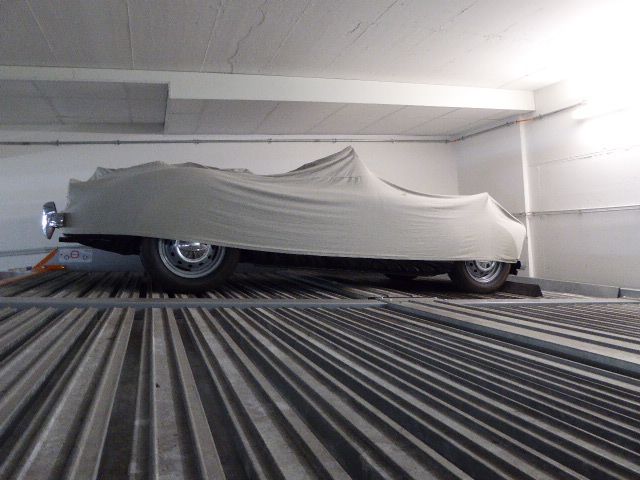 Tiefgaragenstellplatz zu verkaufen...